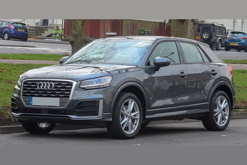 ภาพรถ Audi Q2 ตัวถัง GA (2017-ปัจจุบัน) คันจริง ใช้ประกอบการเลือกรุ่น