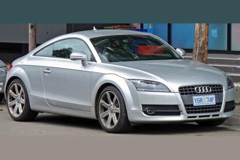 ภาพรถ Audi TT Coupe ตัวถัง 8J (2007-2014) คันจริง ใช้ประกอบการเลือกไซซ์ยางให้ตรงรุ่น