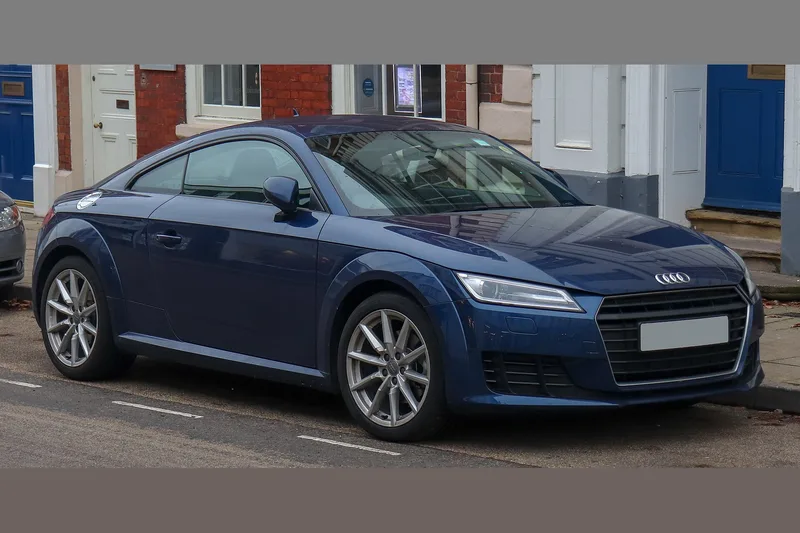 ภาพรถ Audi TT Coupé ตัวถัง 8S (2015-2023) คันจริง ใช้ประกอบการเลือกไซซ์ยางให้ตรงรุ่น