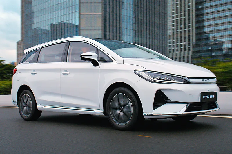 ภาพรถ BYD M6 ของแท้จากสื่อทางการของผู้ผลิต ใช้ประกอบการเลือกไซซ์ยางให้ตรงรุ่น
