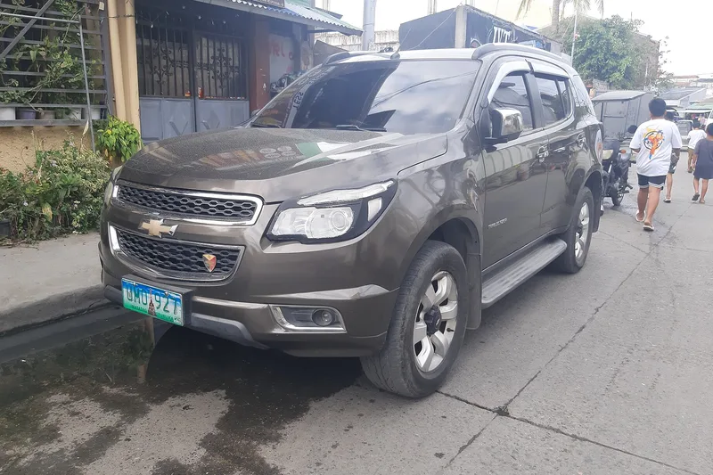 ภาพรถ Chevrolet Trailblazer (2012-2020) คันจริง ใช้ประกอบการเลือกไซซ์ยางให้ตรงรุ่น