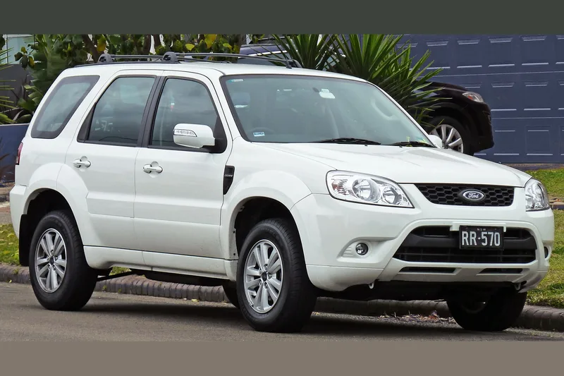 ภาพรถ Ford Escape 2.3L (2008-2012) คันจริง ใช้ประกอบการเลือกรุ่น