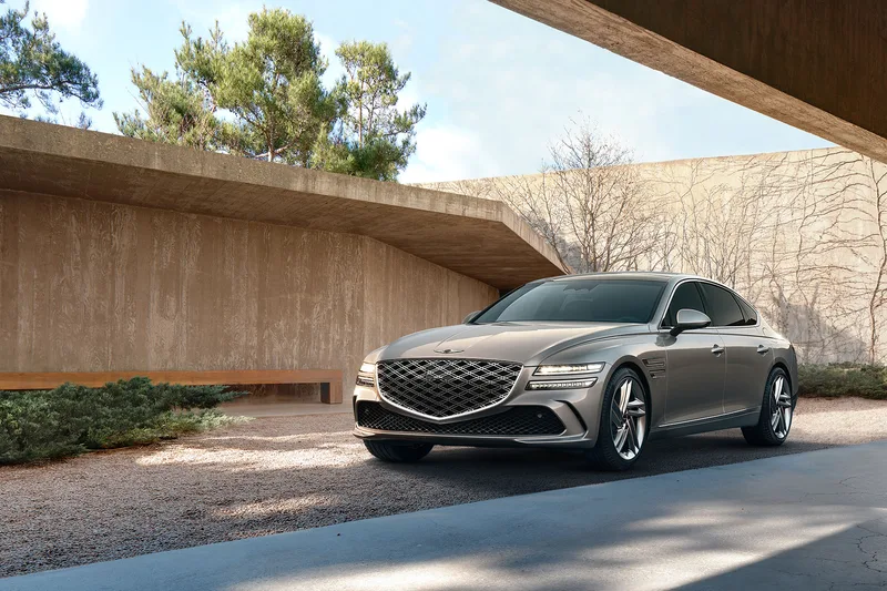 ภาพรถ Genesis G80 ของแท้จากสื่อทางการของผู้ผลิต ใช้ประกอบการเลือกรุ่น