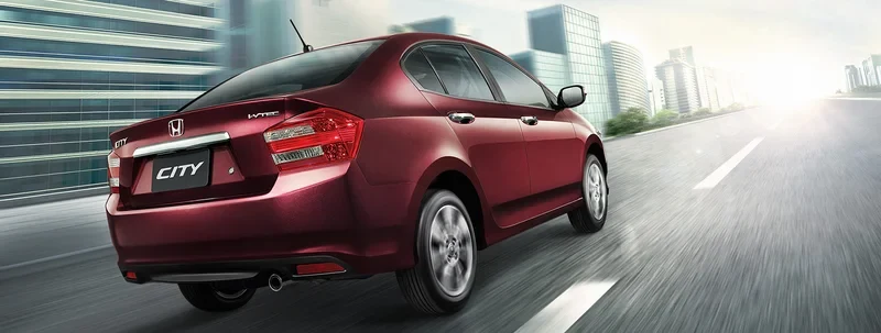 ภาพรถ Honda City รุ่นเก่า ของแท้จากสื่อทางการของผู้ผลิต ใช้ประกอบการเลือกรุ่น