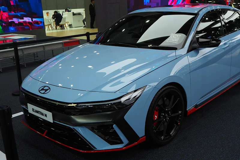 ภาพรถ Hyundai Elantra N คันจริง ใช้ประกอบการเลือกรุ่น