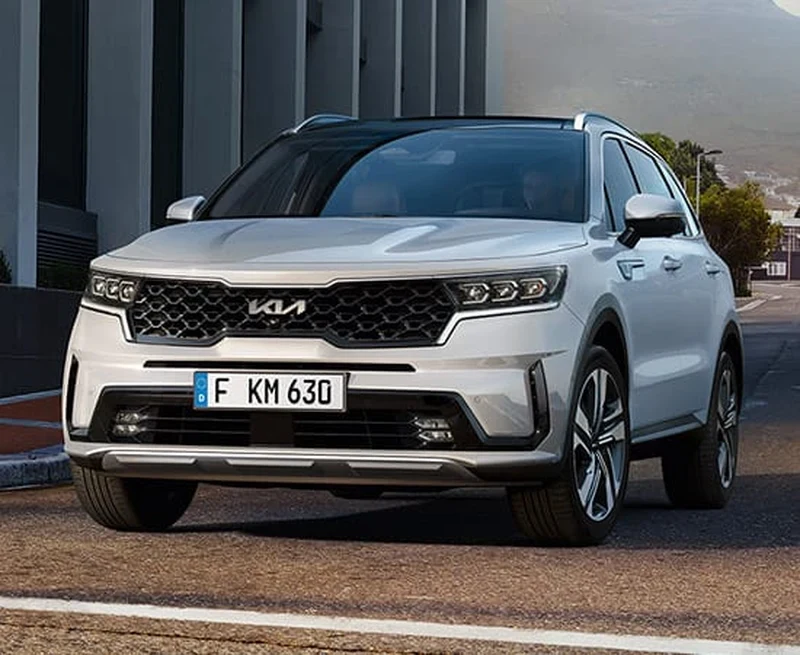 ภาพรถ Kia Sorento ของแท้จากสื่อทางการของผู้ผลิต ใช้ประกอบการเลือกไซซ์ยางให้ตรงรุ่น