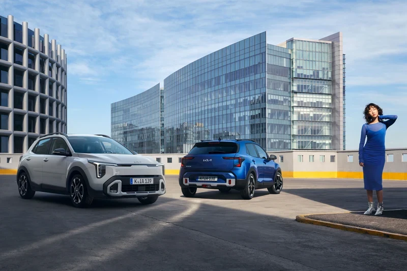 ภาพรถ Kia Stonic ของแท้จากสื่อทางการของผู้ผลิต ใช้ประกอบการเลือกรุ่น