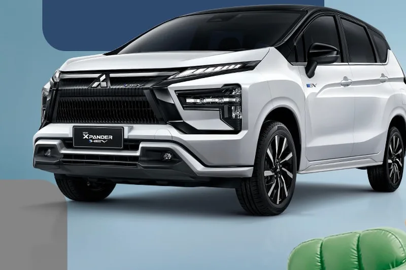ภาพรถ Mitsubishi Xpander ของแท้จากสื่อทางการของผู้ผลิต ใช้ประกอบการเลือกรุ่น
