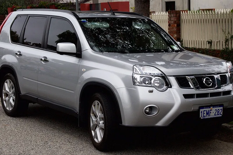 ภาพรถ Nissan X-Trail ตัวถัง T31 (2008-2014) คันจริง ใช้ประกอบการเลือกรุ่น