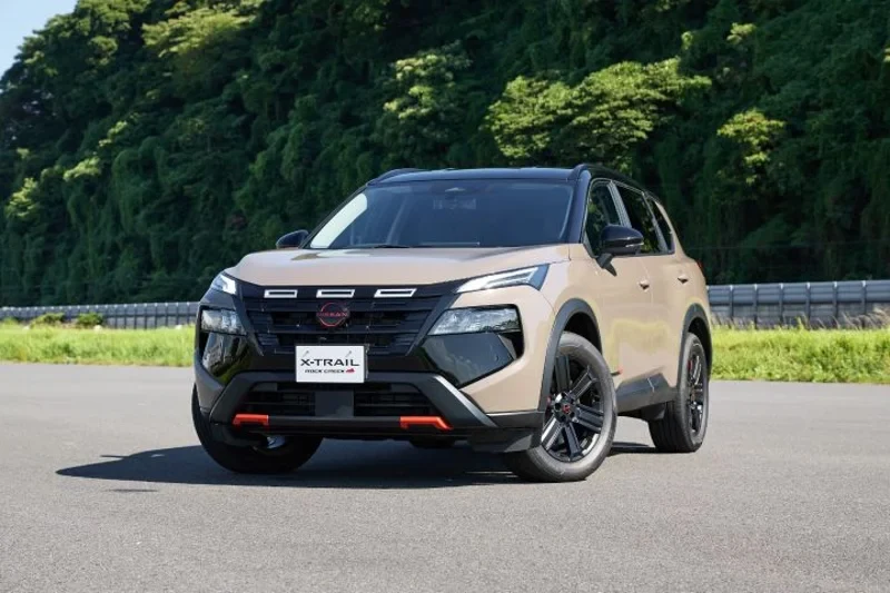 ภาพรถ Nissan X-Trail e-POWER ของแท้จากสื่อทางการของผู้ผลิต ใช้ประกอบการเลือกไซซ์ยางให้ตรงรุ่น