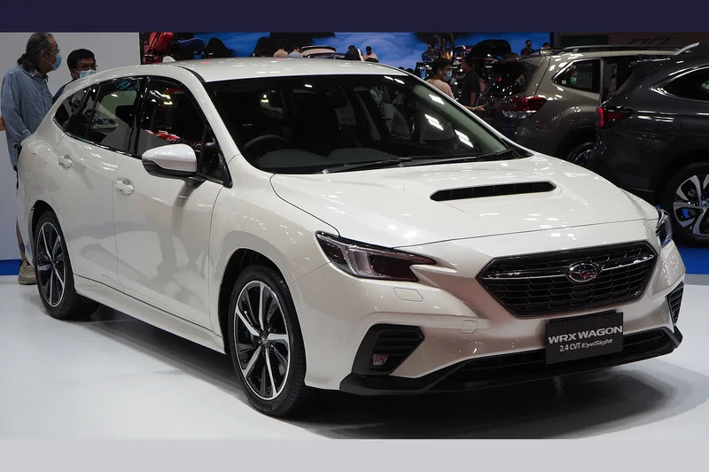 ภาพรถ Subaru WRX Wagon คันจริง ใช้ประกอบการเลือกไซซ์ยางให้ตรงรุ่น