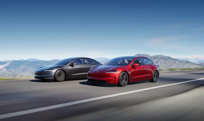 ภาพรถ Tesla Model 3 ของแท้จากสื่อทางการของผู้ผลิต ใช้ประกอบการเลือกรุ่น