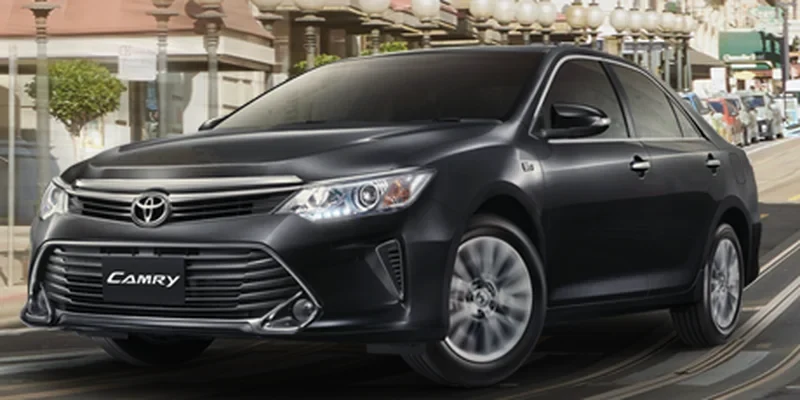 ภาพรถ Toyota Camry รุ่นเก่า ของแท้จากสื่อทางการของผู้ผลิต ใช้ประกอบการเลือกรุ่น
