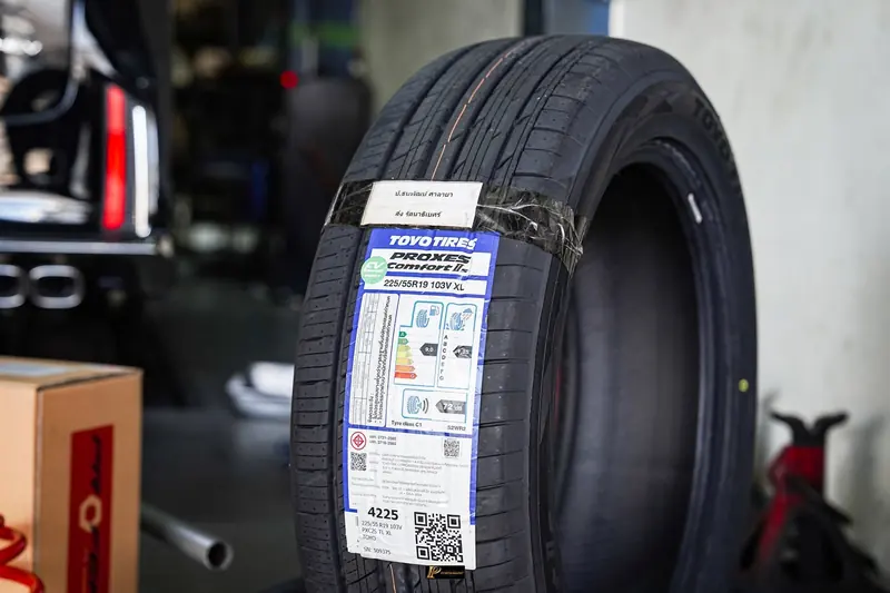 ยาง Toyo Proxes Comfort IIs ไซซ์ 225/55R19 103V XL เส้นจริงในร้าน